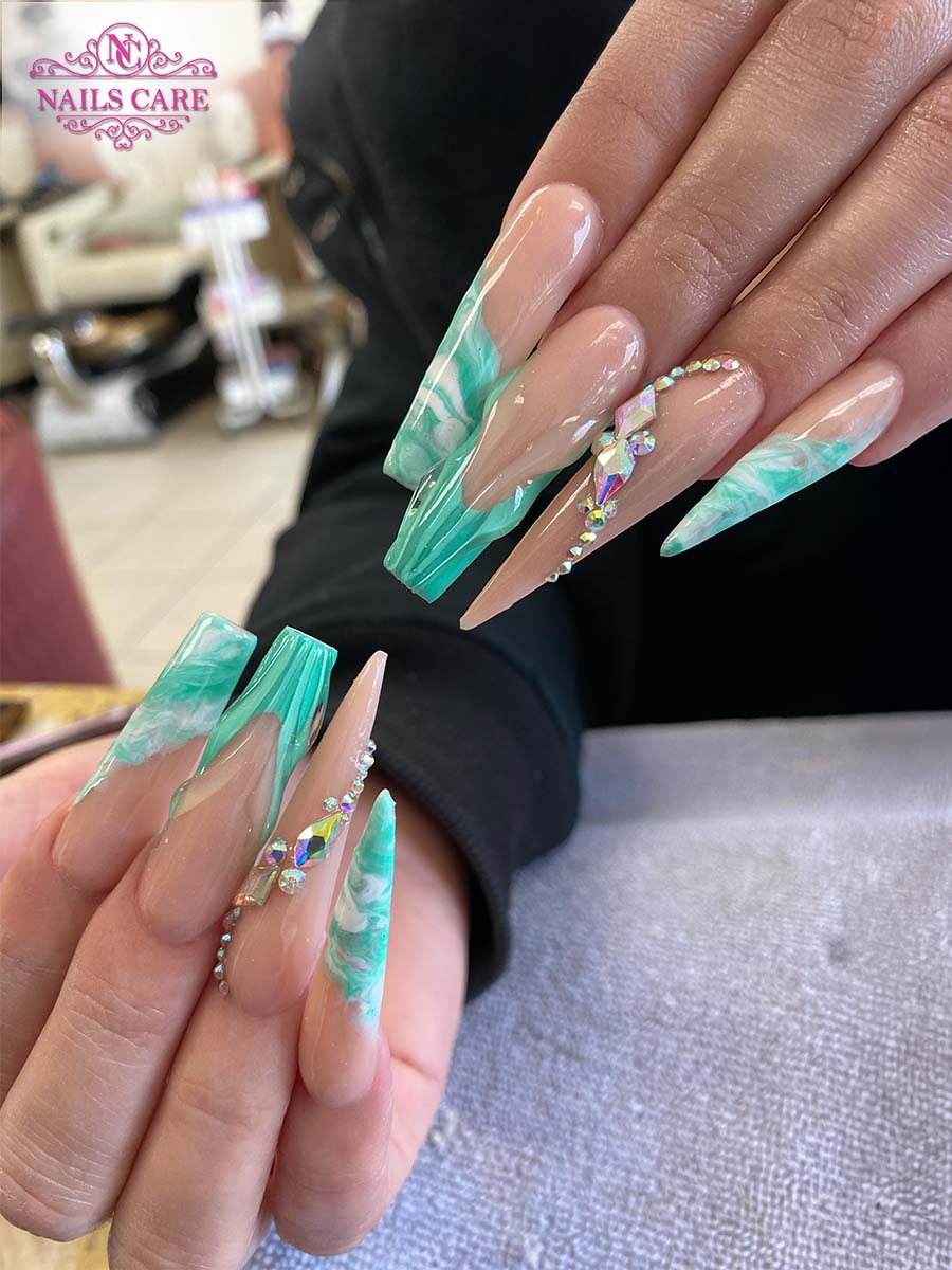 Nails Care 